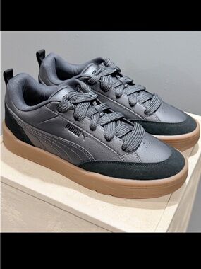 Puma Park Lifestyle SK8 Men's Sneakers Leather Gray Black Size 9 NWT